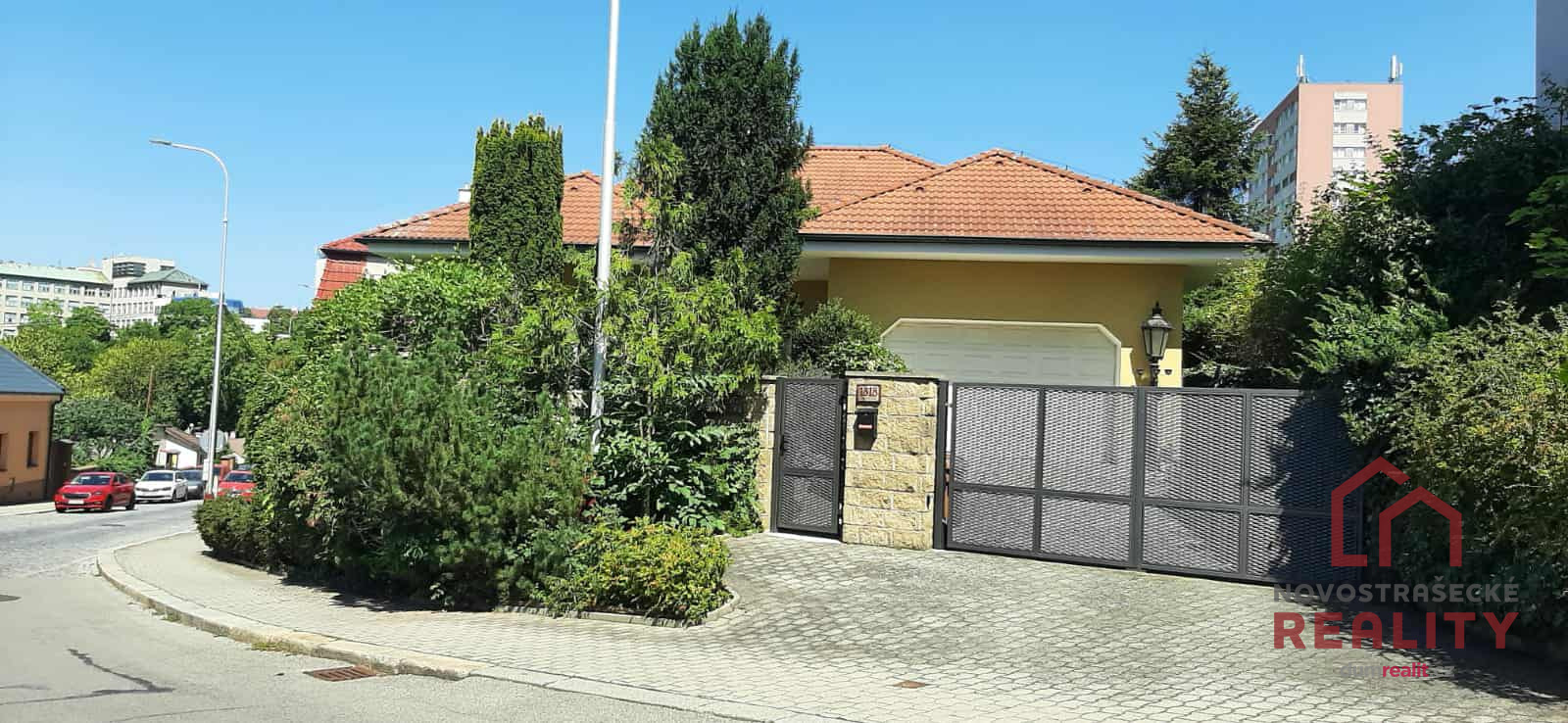 Prodej rodinného domu 9+2, 456 m2 - Mladá Boleslav – fotografie 1